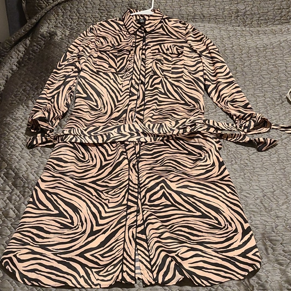 Becca Tilley maxi belted shirt dress